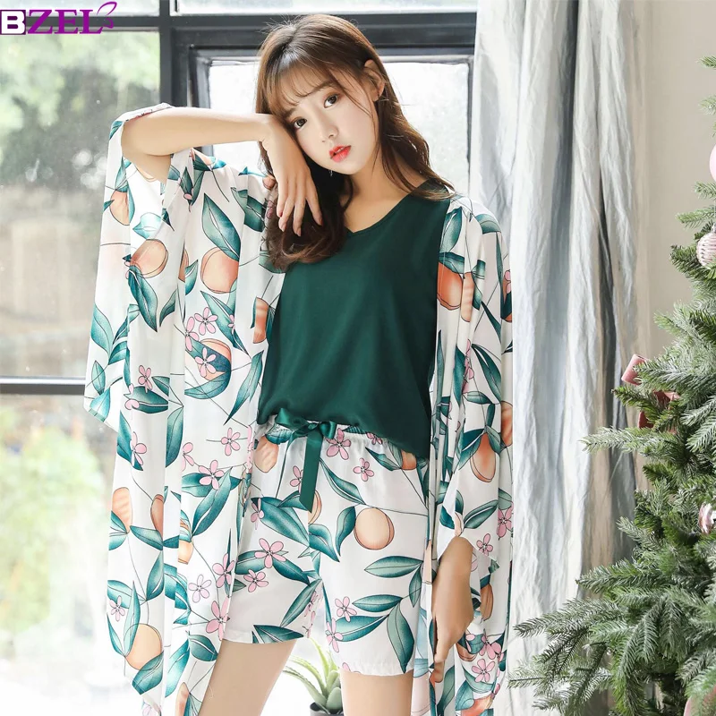 Plus size Cotton Pyjama Women Pajama Set Sexy Long Sleeve Tops Pants Shorts 4 Pieces Home Wear Female Floral Sleepwear Suit
Plus size Cotton Pyjama Women Pajama Set Sexy Long Sleeve Tops Pants Shorts 4 Pieces Home Wear Female Floral Sleepwear Suit