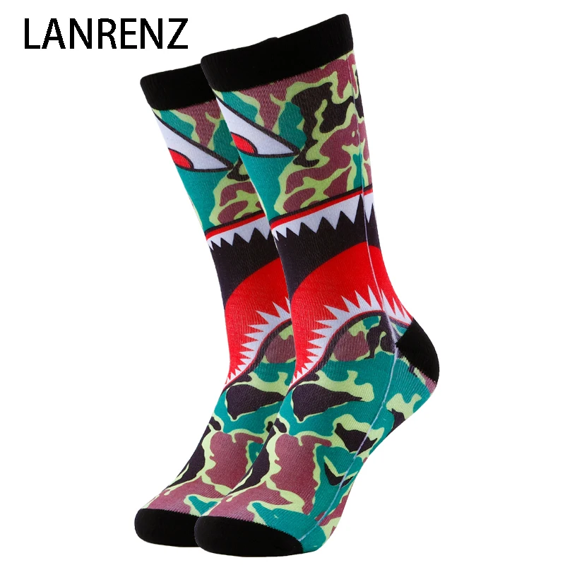 2019 camouflage shark print Men and women fashion Funny socks 3d printed socks 200 knitting oil painting compression socks
2019 camouflage shark print Men and women fashion Funny socks 3d printed socks 200 knitting oil painting compression socks