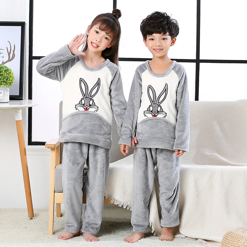 flannel pajamas suit for kids 2018 autum winter Coral fleece children pijamas sets boys and girls cute sleepwear baby lounge set
flannel pajamas suit for kids 2018 autum winter Coral fleece children pijamas sets boys and girls cute sleepwear baby lounge set