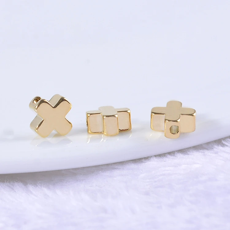 (31732)20PCS 6*6MM 24K Champagne Gold Color Plated Brass Small Cross Charms Pendants Diy Jewelry Findings Accessories wholesale
(31732)20PCS 6*6MM 24K Champagne Gold Color Plated Brass Small Cross Charms Pendants Diy Jewelry Findings Accessories wholesale