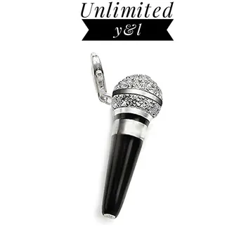 Hiphop Rock Microphone Charm Pendants for Necklace White CZ Silver Fashion DIY Jewelry Making Accessories Women Men 2018 New
Hiphop Rock Microphone Charm Pendants for Necklace White CZ Silver Fashion DIY Jewelry Making Accessories Women Men 2018 New