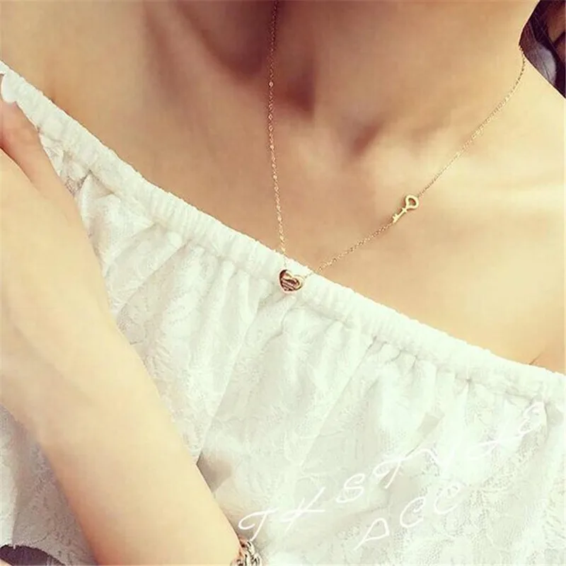 Jewelry Couple Forever Love Letter Short Necklace For Women Heart Key Pendant Necklace Stainless Steel Statement Clavicles K0027
Jewelry Couple Forever Love Letter Short Necklace For Women Heart Key Pendant Necklace Stainless Steel Statement Clavicles K0027