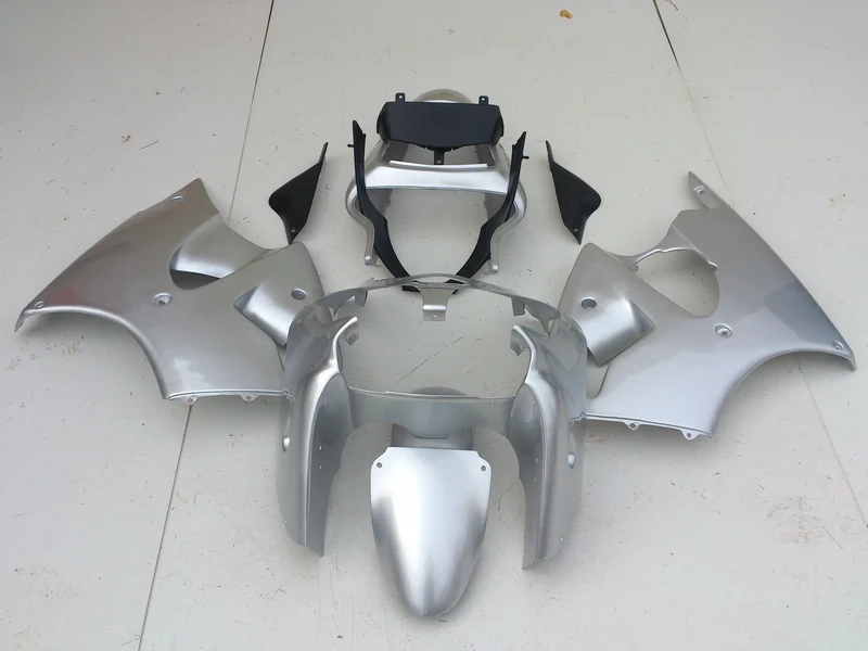 Injection mold high quality Fairing kit for Kawasaki ZX 6R 2000 2001 2002 ZX6R 00 01 02 silver black ABS fairings set AA17
Injection mold high quality Fairing kit for Kawasaki ZX 6R 2000 2001 2002 ZX6R 00 01 02 silver black ABS fairings set AA17