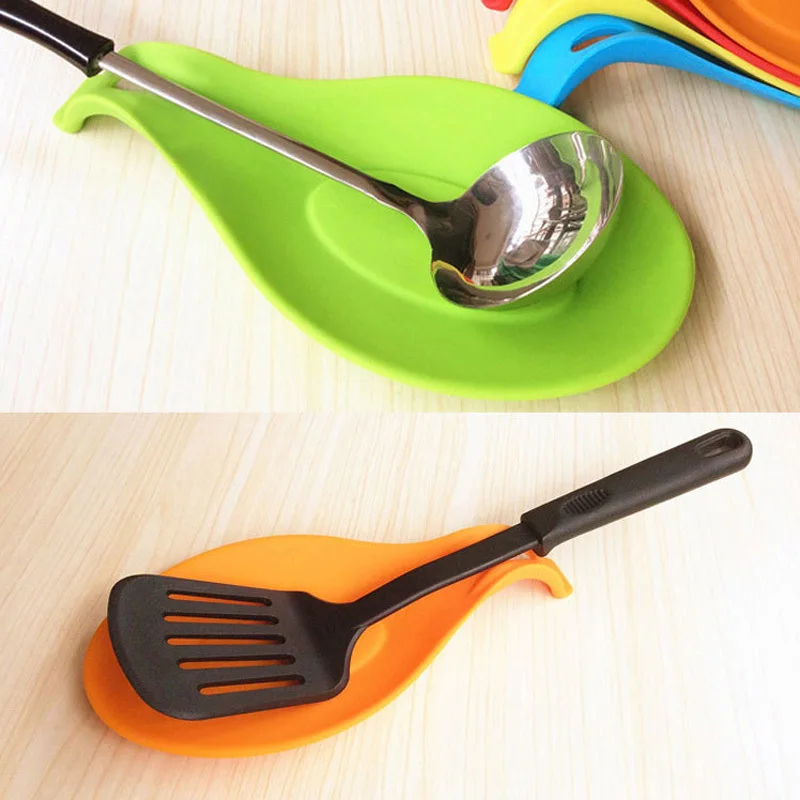 1Pc Silicone Spoon Insulation Mat Silicone Heat Resistant Placemat Drink Glass Coaster Tray hot sale Spoon Pad Kitchen Tool
1Pc Silicone Spoon Insulation Mat Silicone Heat Resistant Placemat Drink Glass Coaster Tray hot sale Spoon Pad Kitchen Tool