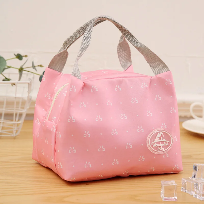 Simple Fashion Blue Pink Portable Lunch box Bag Thermal Insulated Cold keep Food Safe Stripe warm Lunch bags For Girls Women
Simple Fashion Blue Pink Portable Lunch box Bag Thermal Insulated Cold keep Food Safe Stripe warm Lunch bags For Girls Women