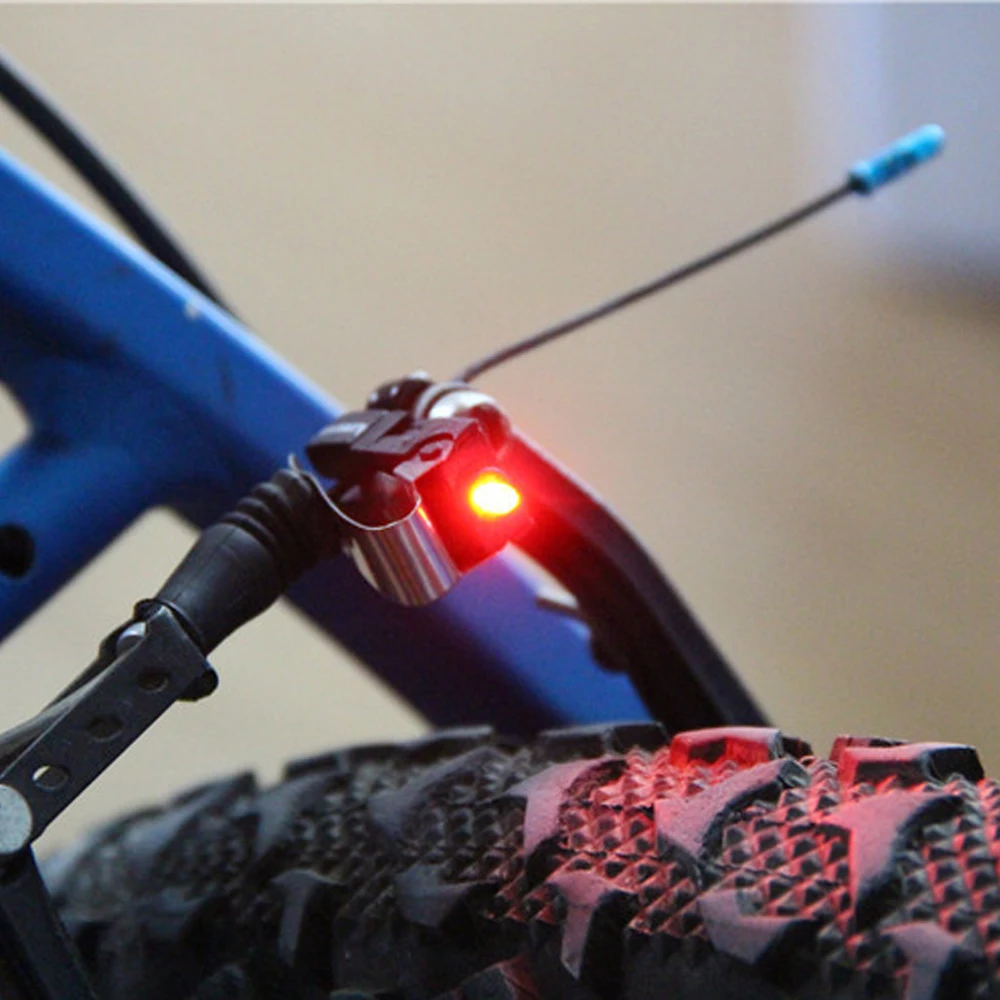Mini Brake Bike Light Mount Tail Rear Bicycle Light Cycling LED Light High Brightness LED lamp Cycling Accessories drop ship
Mini Brake Bike Light Mount Tail Rear Bicycle Light Cycling LED Light High Brightness LED lamp Cycling Accessories drop ship