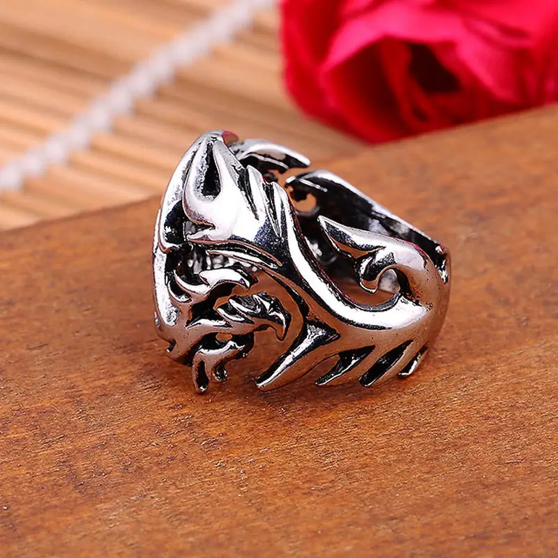 LNRRABC 2018 new ring Goth Ring Men Eye Finger Stainless Evil Jewelry Fashion Steel Dragon Pattern Punk Rings men jewelry bague
LNRRABC 2018 new ring Goth Ring Men Eye Finger Stainless Evil Jewelry Fashion Steel Dragon Pattern Punk Rings men jewelry bague