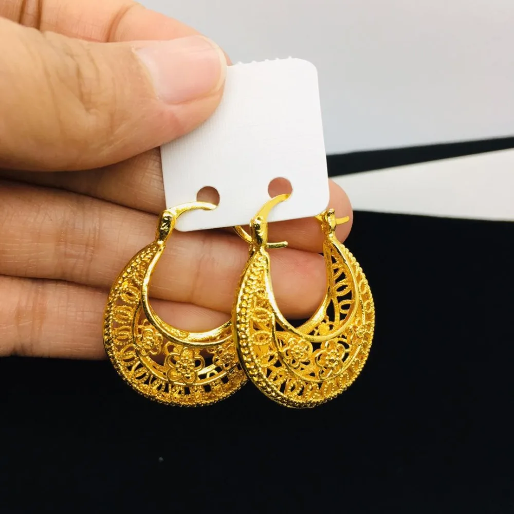 New Hollow Pattern Hot-flowered Cuff Earrings Golden F&Y Wholesale Women's Wedding Gifts Of Retro National Jewelry
New Hollow Pattern Hot-flowered Cuff Earrings Golden F&Y Wholesale Women's Wedding Gifts Of Retro National Jewelry