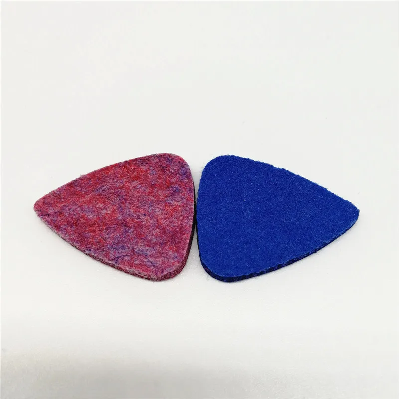 Chrismas Gift Beautiful Small picks specialized jazz Guitar Picks Thickness 0.3cm
Chrismas Gift Beautiful Small picks specialized jazz Guitar Picks Thickness 0.3cm