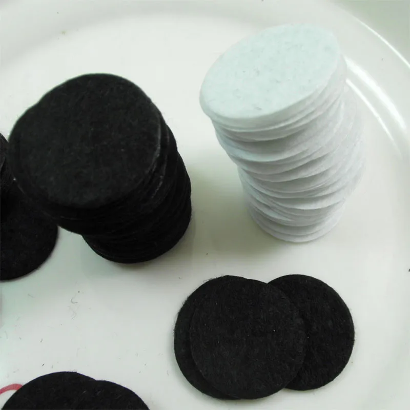 200Pcs/Lot White Black DIY Felt Cloth Round Circle Children's Room Wedding Decor Headwear Bow Wreaths Garment Handmade Gifts
200Pcs/Lot White Black DIY Felt Cloth Round Circle Children's Room Wedding Decor Headwear Bow Wreaths Garment Handmade Gifts