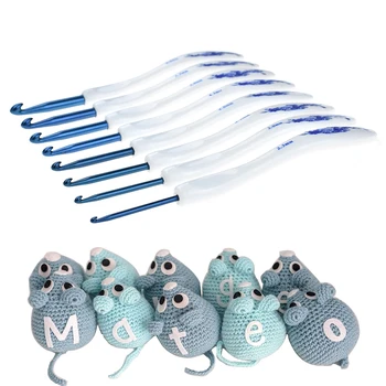 8 Pcs 1 set Crochet Hooks 2.5/3/3.5/4/4.5/5/5.5/6MM white Plastic Aluminum Crochet Hooks Crochet Handles Needles gift for lady
8 Pcs 1 set Crochet Hooks 2.5/3/3.5/4/4.5/5/5.5/6MM white Plastic Aluminum Crochet Hooks Crochet Handles Needles gift for lady