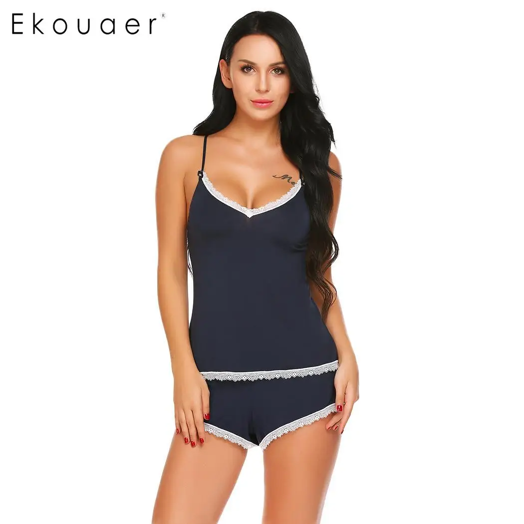 Ekouaer Women Sexy Pajamas Set Summer Nightwear V-Neck Lace Trim Cami Top and Shorts Pajama Set Sleepwear Suit Female Homewear
Ekouaer Women Sexy Pajamas Set Summer Nightwear V-Neck Lace Trim Cami Top and Shorts Pajama Set Sleepwear Suit Female Homewear