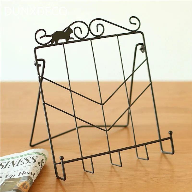 DDUNXDECO Creative Iron Cat Tablet Stand Great For Kitchen Book Decorative PAD Support Read Stander Gift Kitchen Decoration
DDUNXDECO Creative Iron Cat Tablet Stand Great For Kitchen Book Decorative PAD Support Read Stander Gift Kitchen Decoration