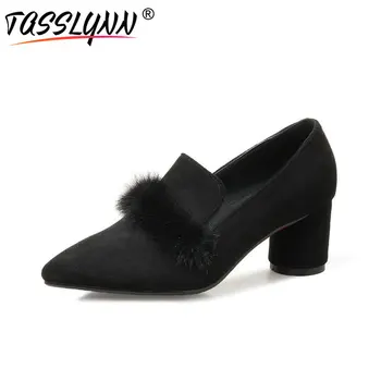 TASSLYNN 2019 Women Pumps Cow Suede Casual Square High Heels Autumn Shoes Pointed ToeOut Door Faux Fur Women Shoes Size 34-39
TASSLYNN 2019 Women Pumps Cow Suede Casual Square High Heels Autumn Shoes Pointed ToeOut Door Faux Fur Women Shoes Size 34-39