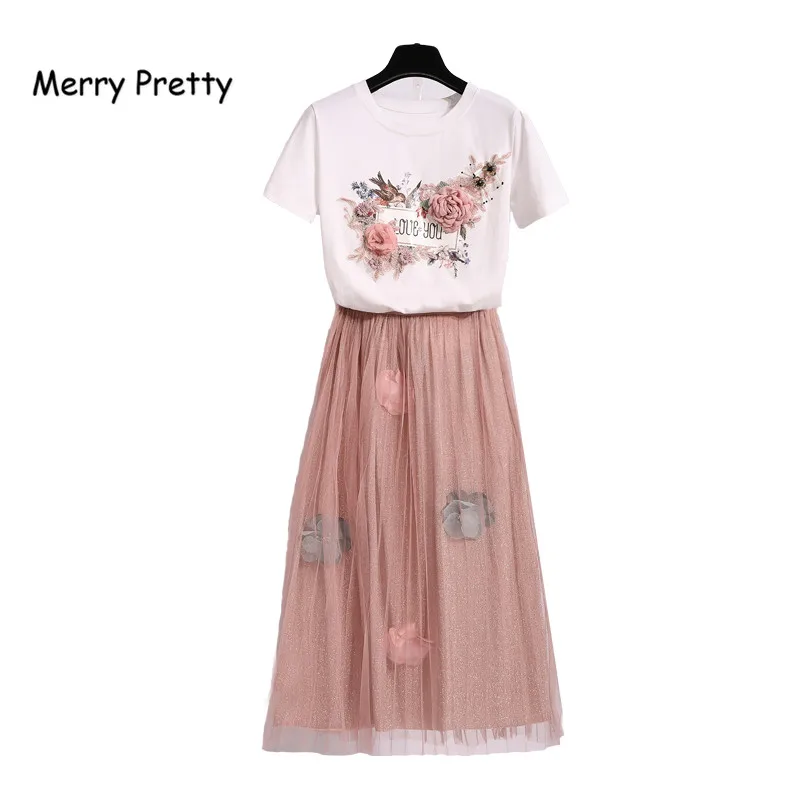 Merry Pretty Two-piece Women Set Flower Beeading Embroidery Short-sleeved Cotton T-shirt + Floral Appliques Mesh Skirt Sets
Merry Pretty Two-piece Women Set Flower Beeading Embroidery Short-sleeved Cotton T-shirt + Floral Appliques Mesh Skirt Sets