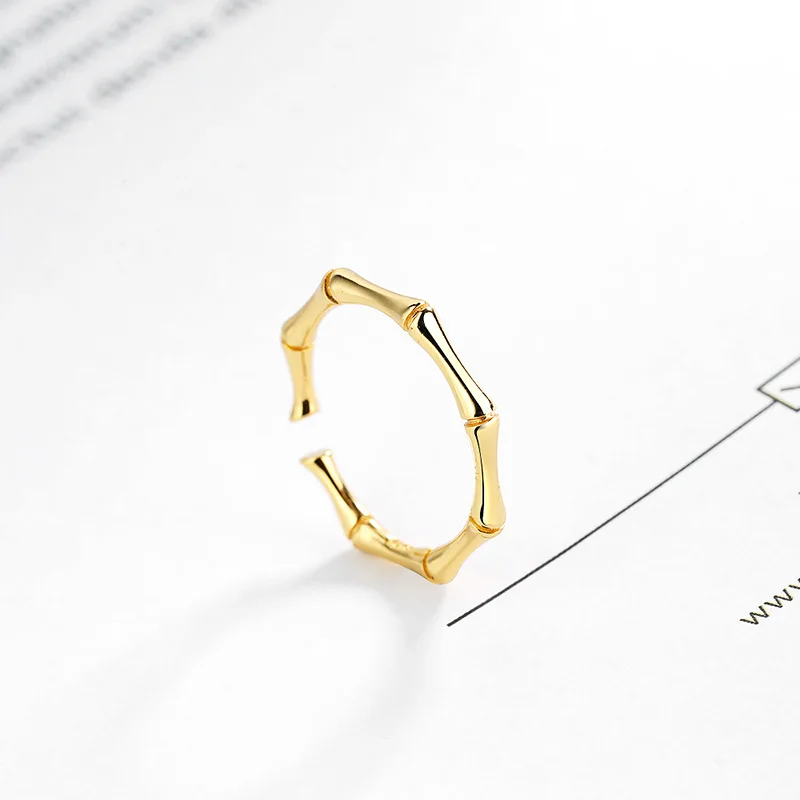 Silvology 925 Sterling Silver Bamboo Burl Rings Gold Glossy Thin Minimalist Rings for Women Chic Texture Festival Jewelry Gift
Silvology 925 Sterling Silver Bamboo Burl Rings Gold Glossy Thin Minimalist Rings for Women Chic Texture Festival Jewelry Gift