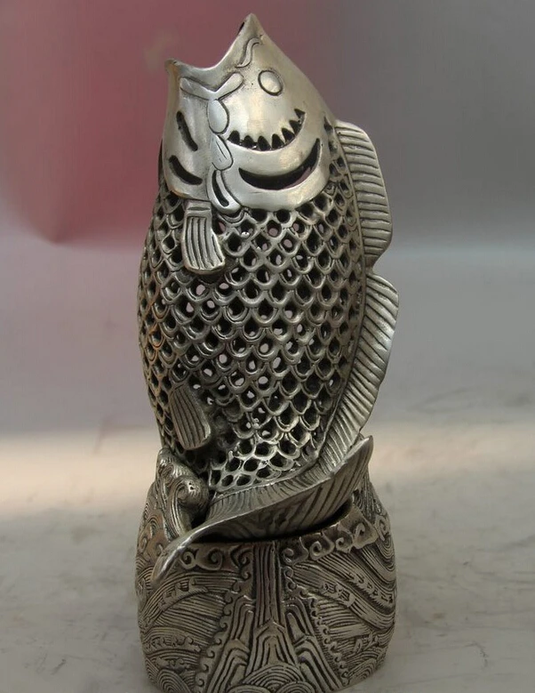 song voge gem S0925 China Buddhism Fane Palace White Copper Silver Carved Fish Incense Burner Censer
song voge gem S0925 China Buddhism Fane Palace White Copper Silver Carved Fish Incense Burner Censer
