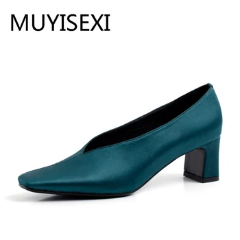 Satin Cloth Women Brand Shoes Pumps Square Toe 5 cm Square Heels Genuine Leather Blue Black plus size 34-43 PL01 MUYISEXI
Satin Cloth Women Brand Shoes Pumps Square Toe 5 cm Square Heels Genuine Leather Blue Black plus size 34-43 PL01 MUYISEXI