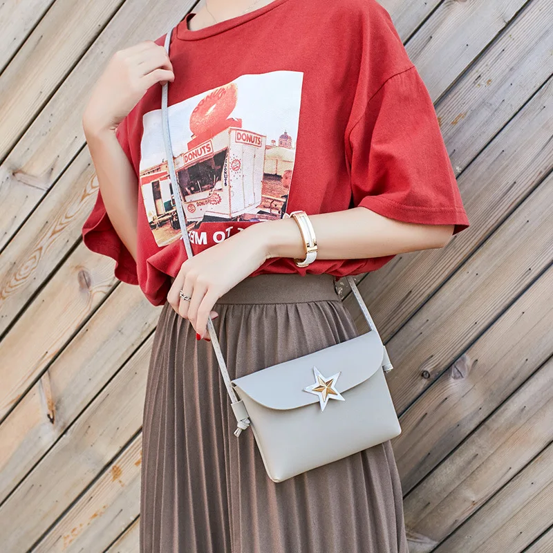 2019 PU Mobile phone change small bag female 2018 summer new Korean version of wild cute girl small bag LU551
2019 PU Mobile phone change small bag female 2018 summer new Korean version of wild cute girl small bag LU551