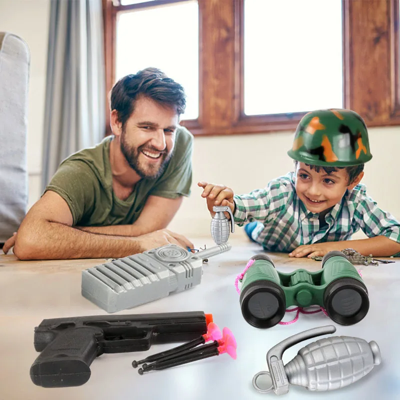 Children's role-playing performance toy military camouflage engineer fireman hat set boy play house model toy 
Children's role-playing performance toy military camouflage engineer fireman hat set boy play house model toy
