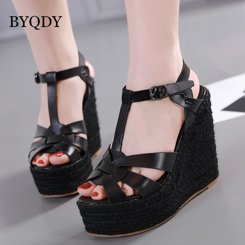 BYQDY Bohemia Gladiator Wedges High Heels Platform Sandals Women Shoes Fashion Designers Buckle Ladies Beach Female Shoes
BYQDY Bohemia Gladiator Wedges High Heels Platform Sandals Women Shoes Fashion Designers Buckle Ladies Beach Female Shoes