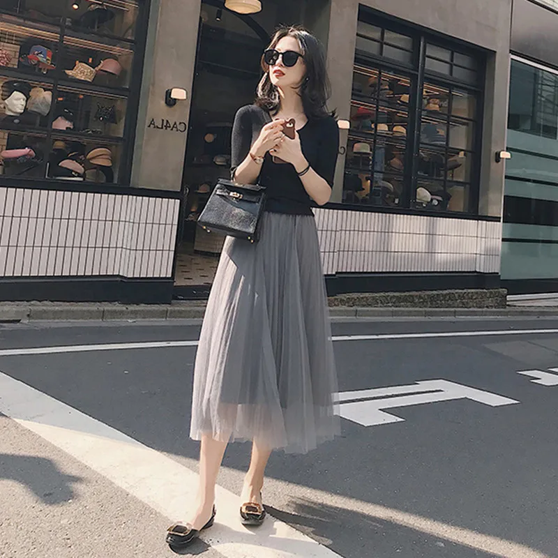 A-Line Long Skirt Summer&Autumn Solid Black Tulle Skirt Japanese Fashion Women Skirts High Waist Skirt Boutique Women Clothing 
A-Line Long Skirt Summer&Autumn Solid Black Tulle Skirt Japanese Fashion Women Skirts High Waist Skirt Boutique Women Clothing