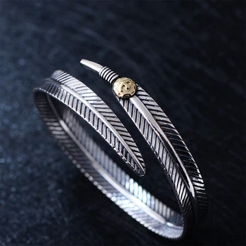 MetJakt Classic Eagle Feathers Bangles & Takahashi Goro Works Solid 925 Sterling Silver Open Bracelet for Lovers' Jewelry
MetJakt Classic Eagle Feathers Bangles & Takahashi Goro Works Solid 925 Sterling Silver Open Bracelet for Lovers' Jewelry