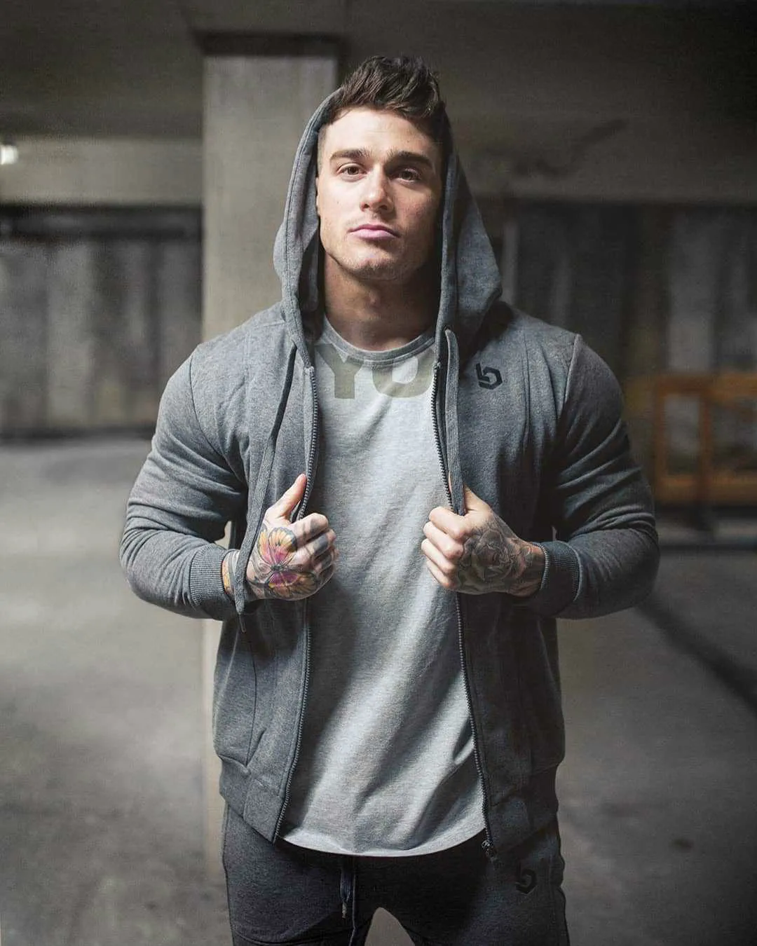 2018 New Men Hoodie Streetwear Fitness Black Dark Gray Hooded Hoody Mens Hoodies and Sweatshirts Size M-XXL
2018 New Men Hoodie Streetwear Fitness Black Dark Gray Hooded Hoody Mens Hoodies and Sweatshirts Size M-XXL