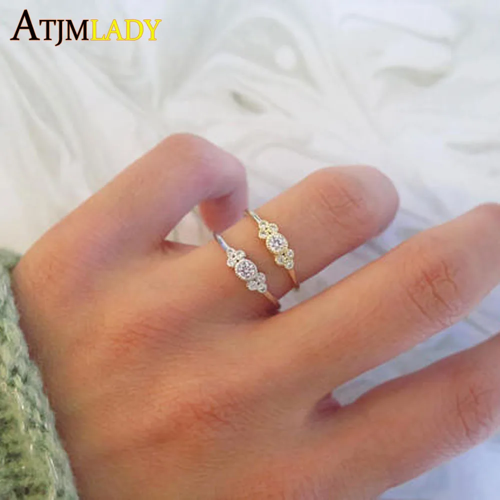2018 New Gold Color Engagement Jewelry Top Fashion bezel Setting cz stone Cubic Zircon Women Wedding simple Ring
2018 New Gold Color Engagement Jewelry Top Fashion bezel Setting cz stone Cubic Zircon Women Wedding simple Ring