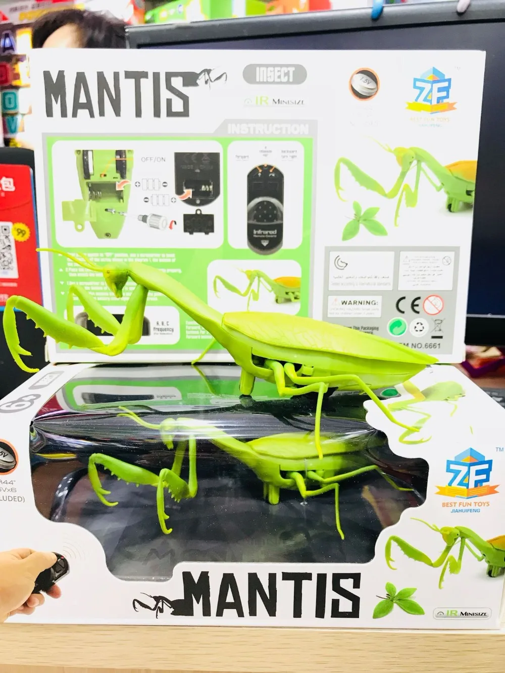 Chiger Infrared Remote Control Realistic Reptile 16.5cm Mini insects Mantis RC Prank Insect Scary Trick Toy
Chiger Infrared Remote Control Realistic Reptile 16.5cm Mini insects Mantis RC Prank Insect Scary Trick Toy