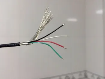 The shield wire of the 4-core electronic signal wire is very fine with an outside diameter of 2.2mm
The shield wire of the 4-core electronic signal wire is very fine with an outside diameter of 2.2mm