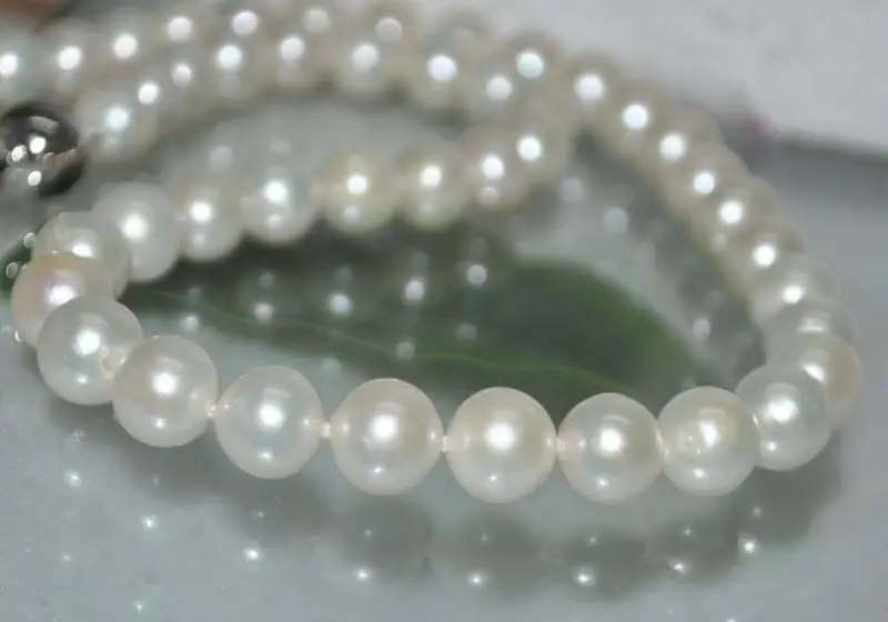 FREE SHIPPING HOT sell new Style >>>>Natural Rare white 9mm round thick-skinned Pearl Necklace J9961
FREE SHIPPING HOT sell new Style >>>>Natural Rare white 9mm round thick-skinned Pearl Necklace J9961