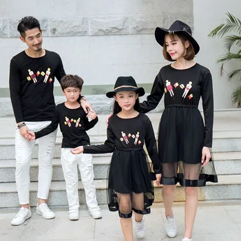 2018 Mother Daughter Dresses Autumn Long Sleeve Mesh Wedding Clothes Family Look Daddy Bebes Father Son Shirts Family Clothing
2018 Mother Daughter Dresses Autumn Long Sleeve Mesh Wedding Clothes Family Look Daddy Bebes Father Son Shirts Family Clothing