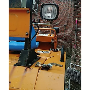 12v24v Halogen bulb fork lift truck work light forklift headlight 4x4 Offroad Auto fog light Wrecker Tractor ATV Auxiliary light
12v24v Halogen bulb fork lift truck work light forklift headlight 4x4 Offroad Auto fog light Wrecker Tractor ATV Auxiliary light