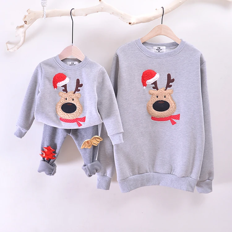 Family Clothing 2018 Winter Sweater Christmas Deer Children Shirts Warm Clothes Polar Fleece Matching Mother Daughter Clothes 
Family Clothing 2018 Winter Sweater Christmas Deer Children Shirts Warm Clothes Polar Fleece Matching Mother Daughter Clothes