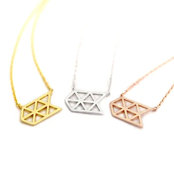 Fashion arrow necklaces Personalities mesh arrow pendant necklace Geometric rules of netting necklaces for women
Fashion arrow necklaces Personalities mesh arrow pendant necklace Geometric rules of netting necklaces for women