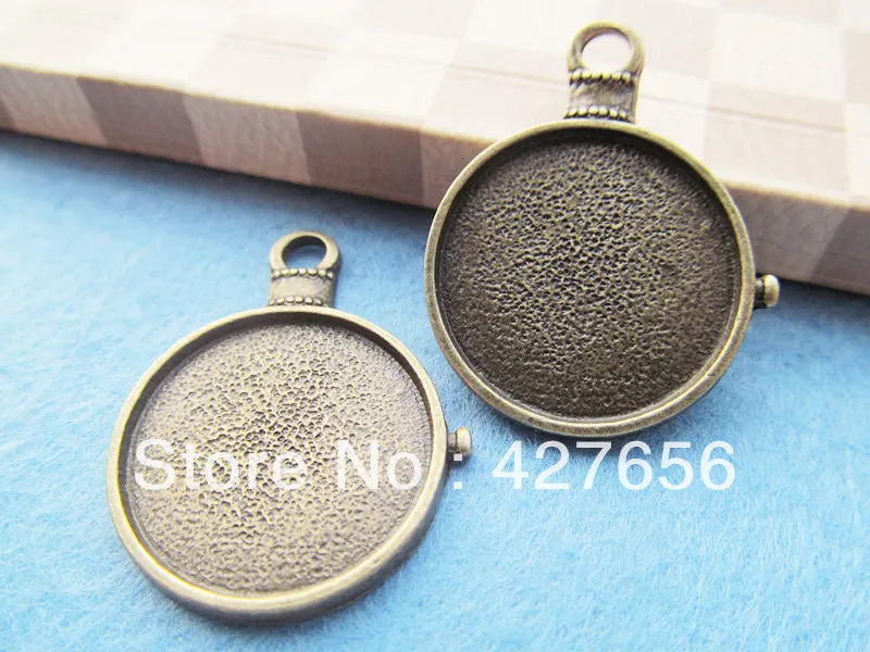 Antique bronze Round Time Frame Base Setting Pendant/Hanging Charm/Finding,Fit 20mm Cabochon/ Picture /Cameo
Antique bronze Round Time Frame Base Setting Pendant/Hanging Charm/Finding,Fit 20mm Cabochon/ Picture /Cameo