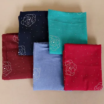 Arab Nation Twinkle Cotton Head Hair Scarf Monochrome Bali Yarn Ironing Silver Woman Scarf Hijab
Arab Nation Twinkle Cotton Head Hair Scarf Monochrome Bali Yarn Ironing Silver Woman Scarf Hijab