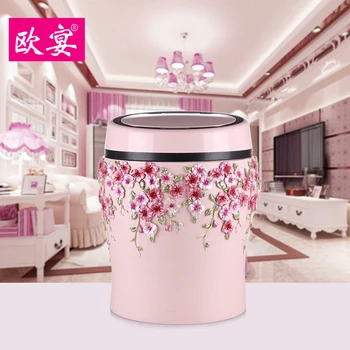 European dinner smart sensor dustbin automatic fashion living room home storage bucket resin garbage can
European dinner smart sensor dustbin automatic fashion living room home storage bucket resin garbage can