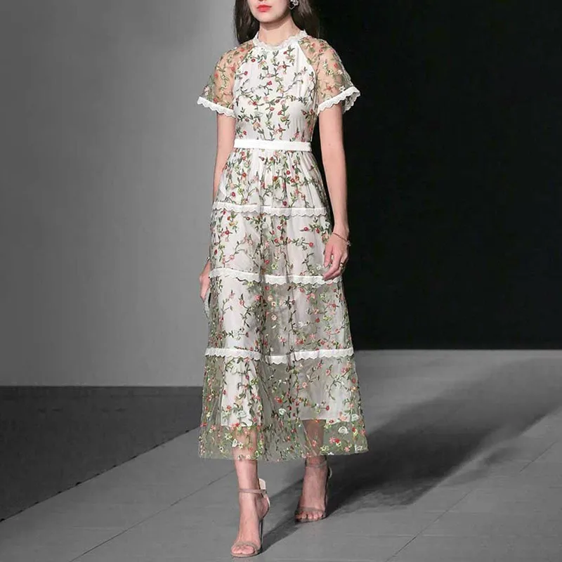 2019 Elegant Female Fashion Summer Embroidery Dress For Women O Neck Short Sleeve High Waist Slim Midi Dresses
2019 Elegant Female Fashion Summer Embroidery Dress For Women O Neck Short Sleeve High Waist Slim Midi Dresses