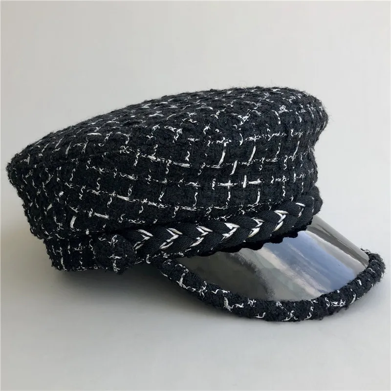 2018 New Style Women Hat Black White Stripe Tweed Military Hat Flat Top Knit Winter Cap Female Casual Beret Hat Casquette
2018 New Style Women Hat Black White Stripe Tweed Military Hat Flat Top Knit Winter Cap Female Casual Beret Hat Casquette