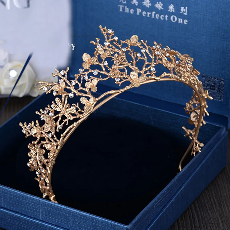 New Trendy Vintage Gold Flower Bridal Crown Rhinestone Tiaras for Women Wedding Hair Accessories wholesale
New Trendy Vintage Gold Flower Bridal Crown Rhinestone Tiaras for Women Wedding Hair Accessories wholesale