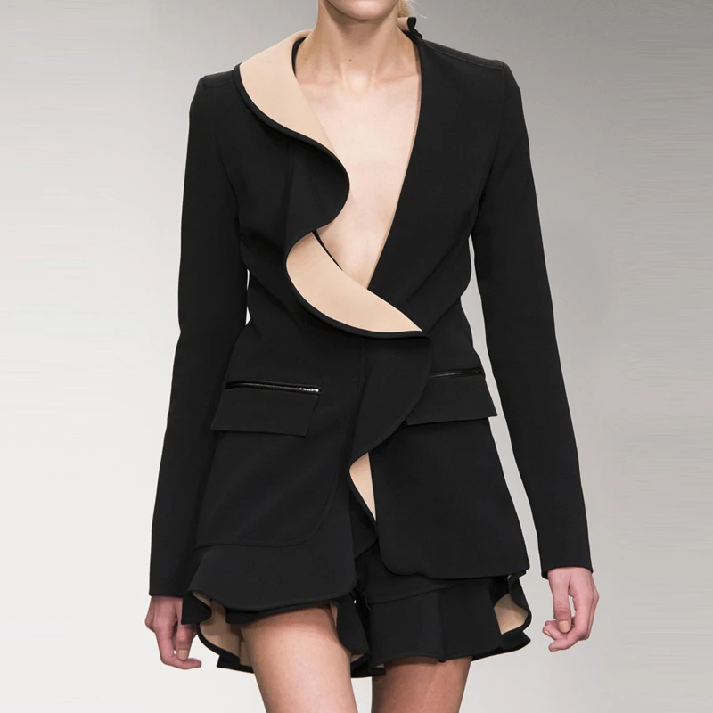 Blazer Women High Quality 2019 New Spring Fashion Runway Designer Blazer Jacket Femme Elegant Ruffle Cotton Deep V Neck Coat
Blazer Women High Quality 2019 New Spring Fashion Runway Designer Blazer Jacket Femme Elegant Ruffle Cotton Deep V Neck Coat