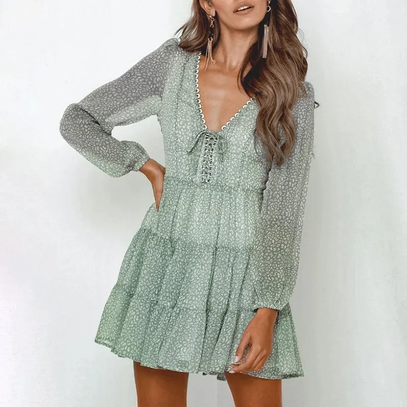 Polka Dot Vintage Ruffle Dress Long Sleeve Mesh Short Sexy Dress 2019 Autumn Fashion Elegant Layered Mini Dress Robe Femme
Polka Dot Vintage Ruffle Dress Long Sleeve Mesh Short Sexy Dress 2019 Autumn Fashion Elegant Layered Mini Dress Robe Femme