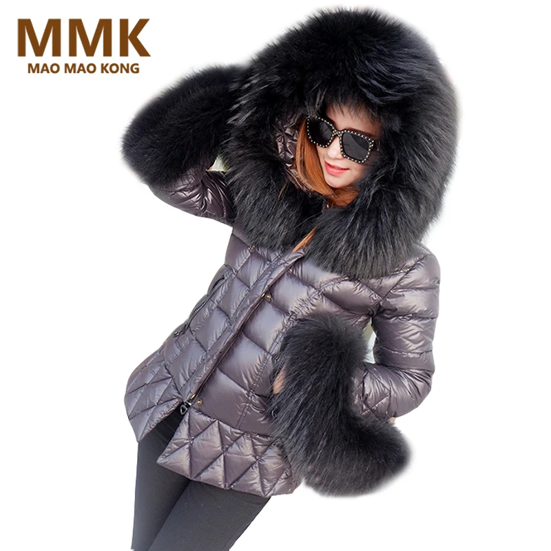 2019 New Womens Winter Jackets And Coats Large Real Raccoon Fur Collar White Duck Down Parkas Black Lady Down Outwear Brand
2019 New Womens Winter Jackets And Coats Large Real Raccoon Fur Collar White Duck Down Parkas Black Lady Down Outwear Brand