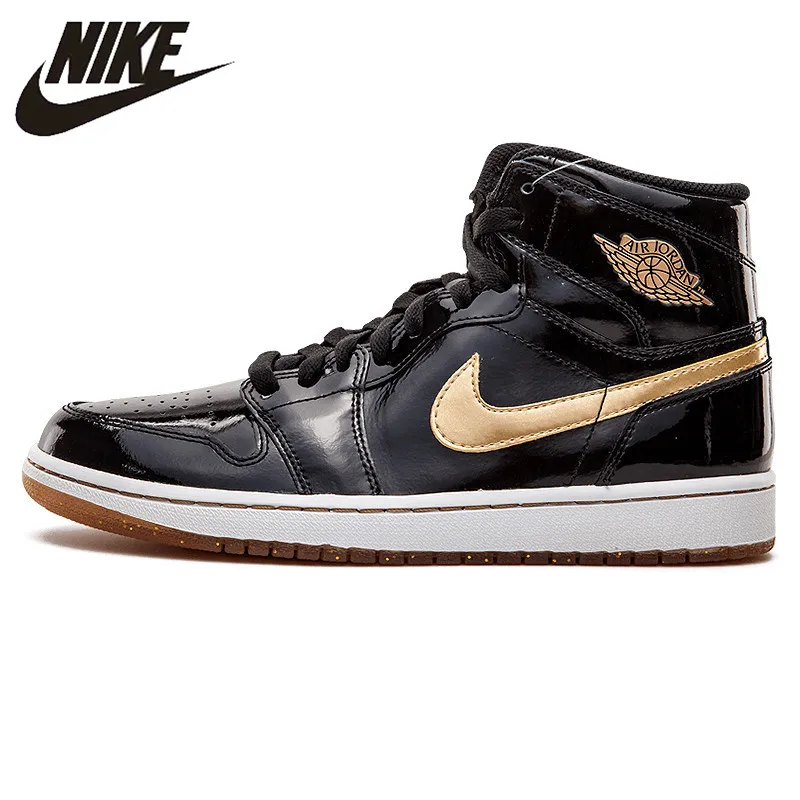 Nike Air Jordan1 Retro High OG Joe 1 Black Gold Patent Leather Men's Basketball Shoes, Outdoor Sneakers 555088 019
Nike Air Jordan1 Retro High OG Joe 1 Black Gold Patent Leather Men's Basketball Shoes, Outdoor Sneakers 555088 019