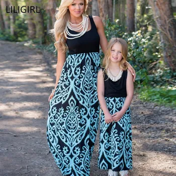 LILIGIRL 2019 New Summer Mother Daughter Cotton Dress Sleeveless Mommy and Me Patchwork Dress for Girls Family Matching Outfits
LILIGIRL 2019 New Summer Mother Daughter Cotton Dress Sleeveless Mommy and Me Patchwork Dress for Girls Family Matching Outfits