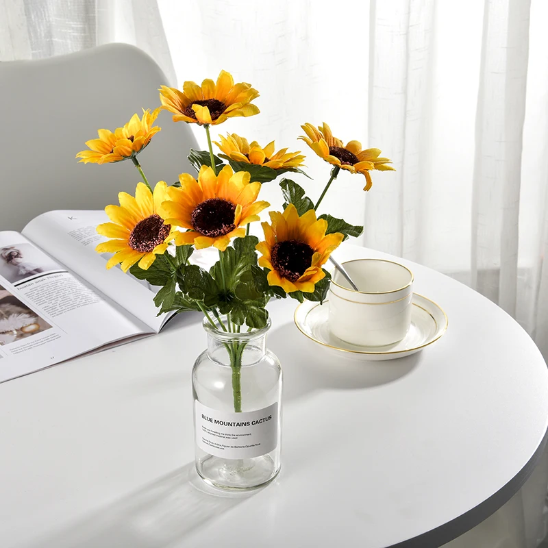 7 Heads/Bouquet Artificial Flowers Sunflower Decoration Flower Silk Simulation Flower Party Wedding Home Party Decor
7 Heads/Bouquet Artificial Flowers Sunflower Decoration Flower Silk Simulation Flower Party Wedding Home Party Decor