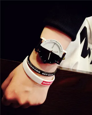 Male student sports quartz watch fashion no mechanical watch 2018 new men's watch male concept
Male student sports quartz watch fashion no mechanical watch 2018 new men's watch male concept