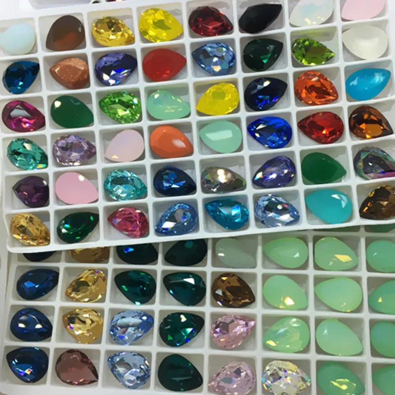 High Quality Teardrop Glass Crystal Fancy Stone K9 Droplet Snow white,green,blue,red MORE Opal Colors
High Quality Teardrop Glass Crystal Fancy Stone K9 Droplet Snow white,green,blue,red MORE Opal Colors